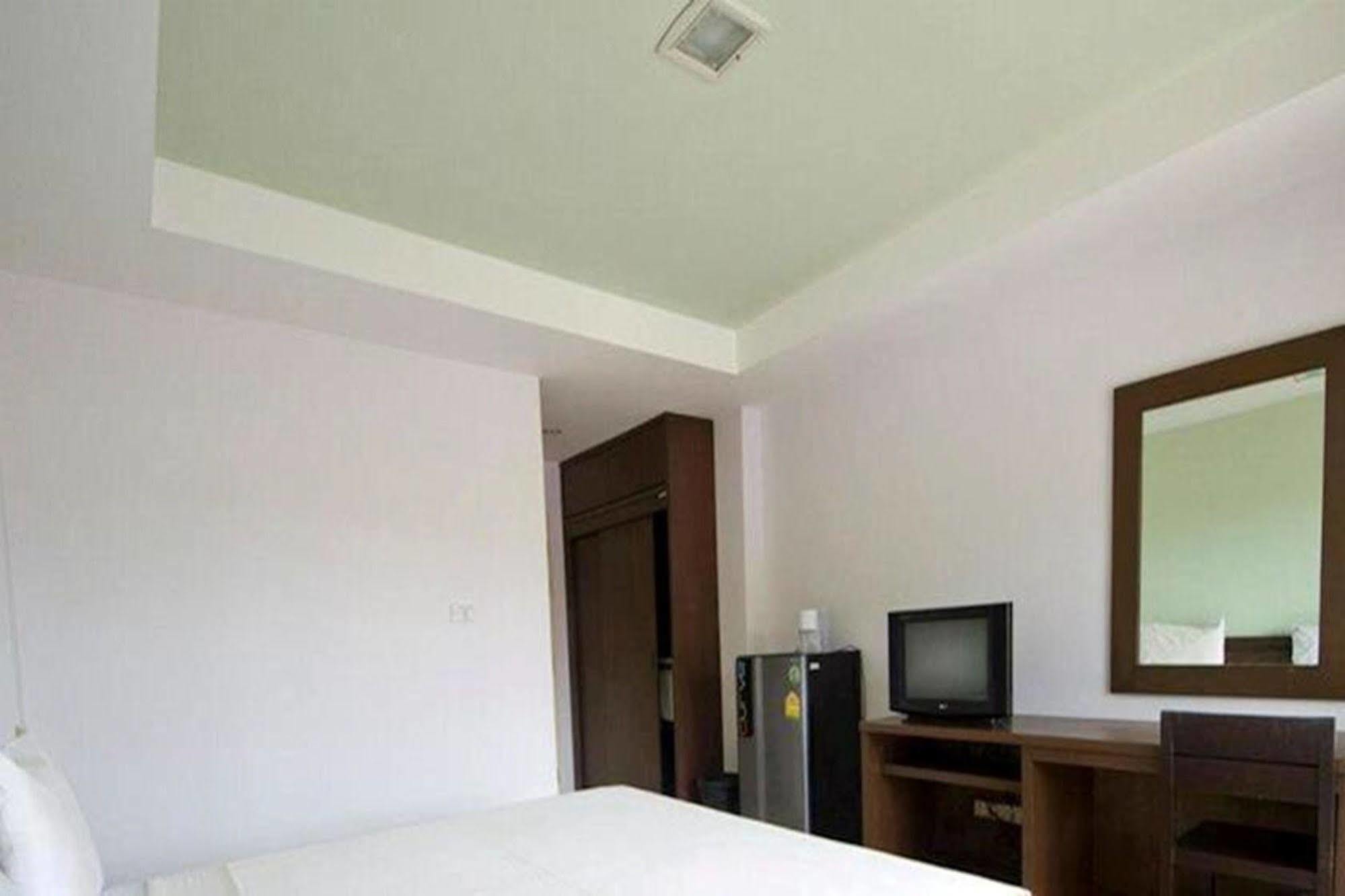 Ferienwohnung The Icon Hua Thanon  Exterior foto