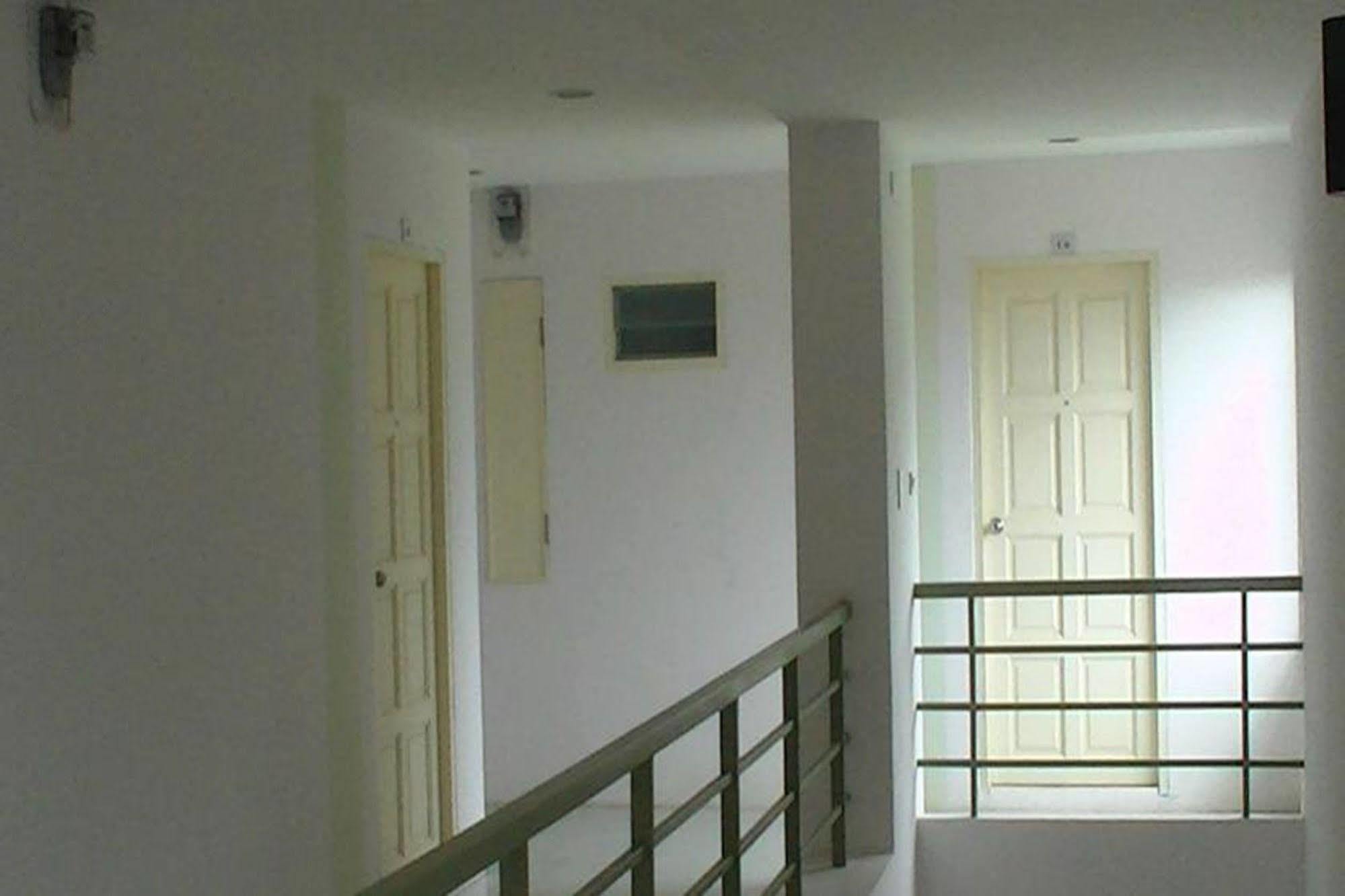 Ferienwohnung The Icon Hua Thanon  Exterior foto